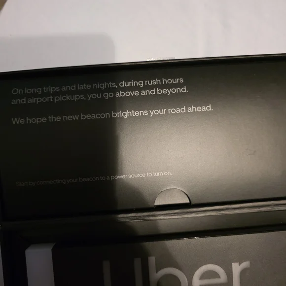 Uber Black and White Tech Kit Beacon 2.0 Never Used - Picture 6 of 7